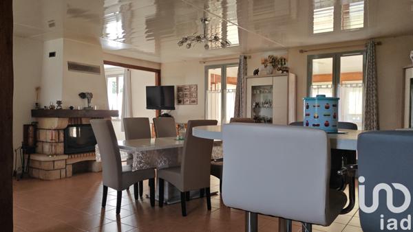 Maison à vendre 5 pièces 123 m² Saint-Georges-sur-Moulon