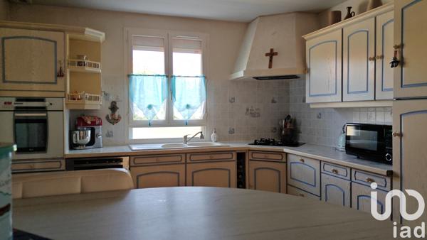 Maison à vendre 5 pièces 123 m² Saint-Georges-sur-Moulon