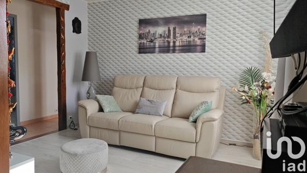 Maison à vendre 5 pièces 123 m² Saint-Georges-sur-Moulon