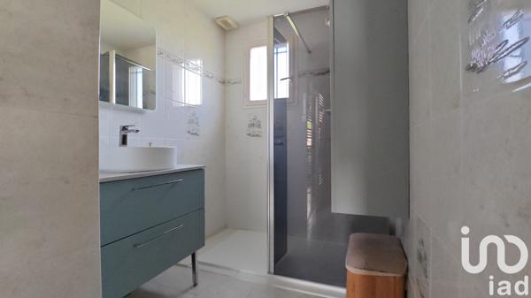 Maison à vendre 5 pièces 123 m² Saint-Georges-sur-Moulon