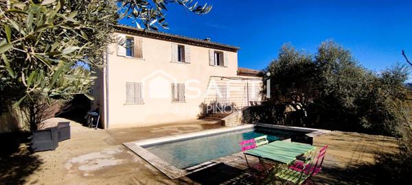 Villa traditionnel 186 m² vue sur le LUBERON