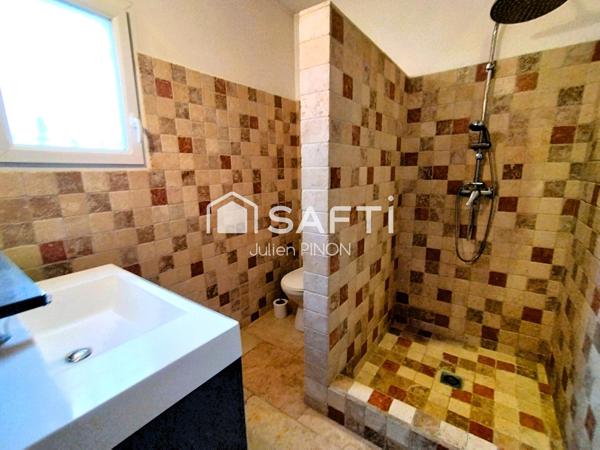 Villa traditionnel 186 m² vue sur le LUBERON