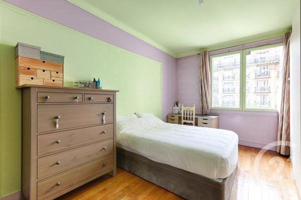 Appartement F7 à vendre  7 pièces - 154,37 m2 PARIS - 75015