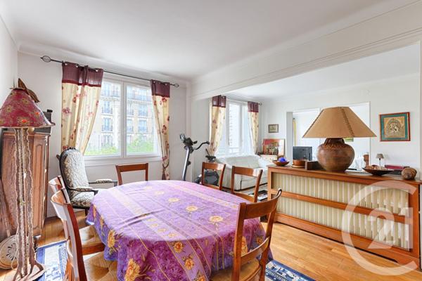 Appartement F7 à vendre  7 pièces - 154,37 m2 PARIS - 75015