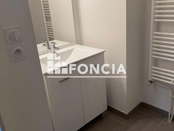 Location Appartement 3 pièces 64.5 m² - 19 RUE DE BRETAGNE Sautron 44880