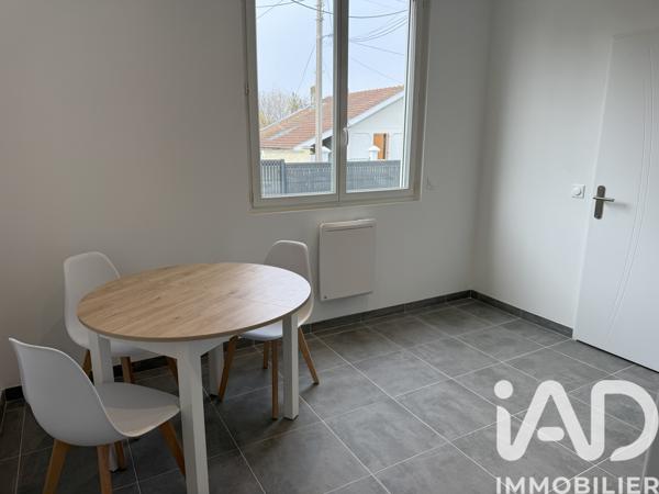 Location maison 1 pièce 12 m² Pessac