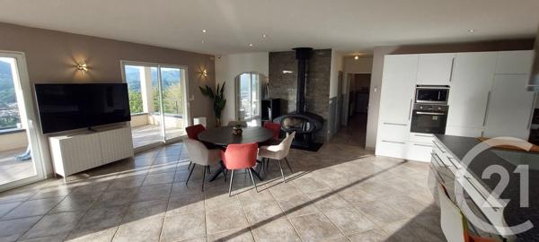 Maison à vendre  8 pièces - 210 m 2   ST JEAN DU GARD  - 30