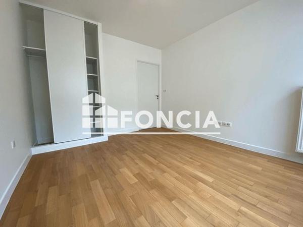 Location Appartement 5 pièces 110.3 m² - 1-1BIS ET 3 RUE JEAN MERMOZ Saint Germain En Laye 78100