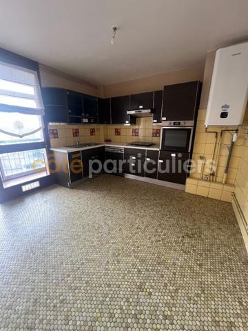 Vente
                Appartement97 m² - 4 Pièces -
                    TARBES (65000)