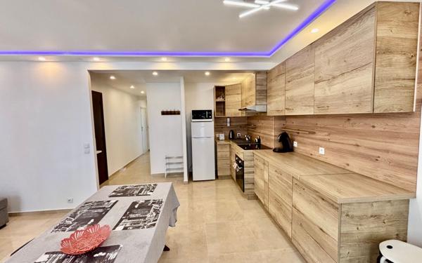 Appartement à vendre    3 pièces • 62 m2 Cannes