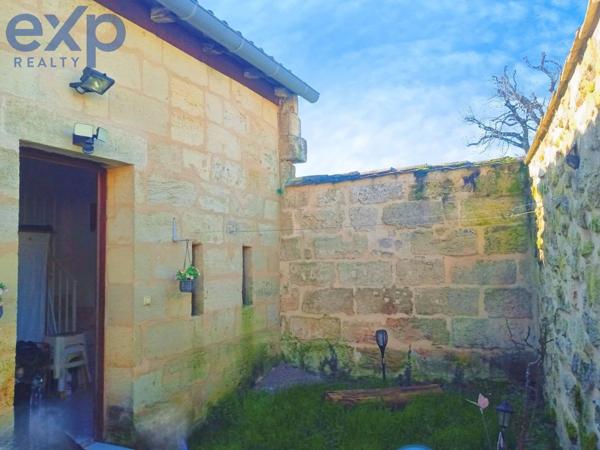 33570 - GRAND-SAINT-ÉMILIONNAIS-ENSEMBLE IMMOBILIER FAMILLIALE -