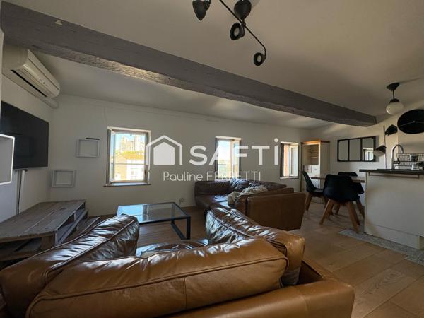 Appartement centre, T3 45m2 terrasse tropézienne