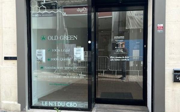 Immeuble à vendre    2 pièces •  Château-Thierry