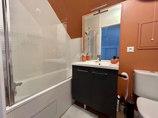 Appartement Carrieres Sous Poissy 3 pièce(s) 64 m2 €337 000 ** - Référence 8981