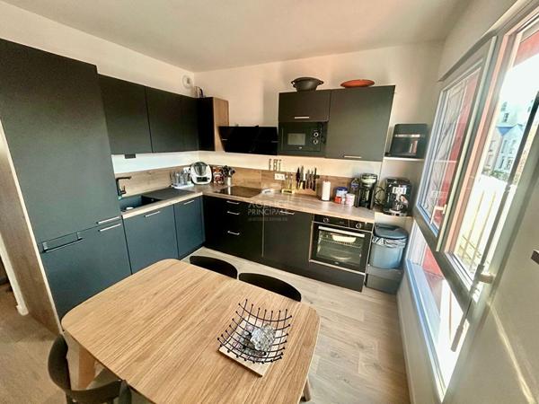 Appartement Carrieres Sous Poissy 3 pièce(s) 64 m2 €337 000 ** - Référence 8981