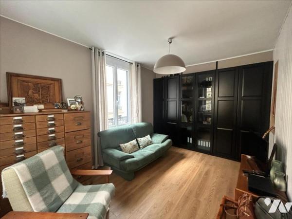 SECTEUR RECHERCHÉ / PROCHE BOULEVARD LUNDY -  MAISON DE VILLE