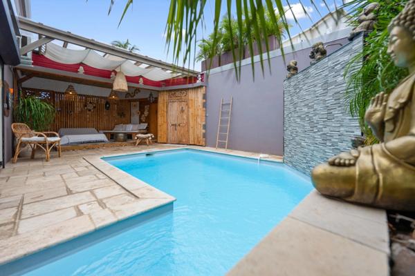 Maison à vendre 11 pièces LA SALINE LES BAINS (974)