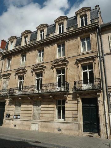 Location 4 Pieces 110 54000 Nancy 5262