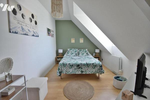 Maison familiale rénovée – 4-5 chambres, bureau et vie de plain-pied