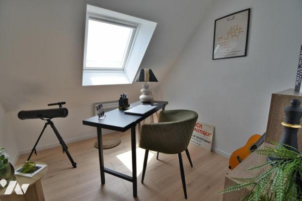 Maison familiale rénovée – 4-5 chambres, bureau et vie de plain-pied