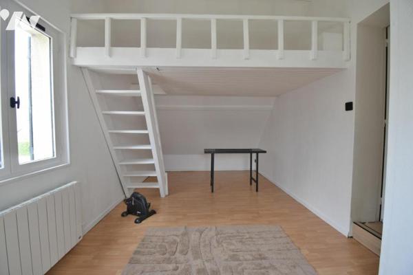 Maison familiale rénovée – 4-5 chambres, bureau et vie de plain-pied