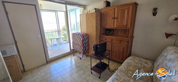 Appartement à Saint-Pierre-la-Mer T2 AVEC PARKING