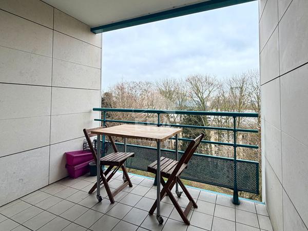 Meudon Bellevue - 78 m² avec balcon, vue dégagée sur Paris, DPE C - Résidence arborée