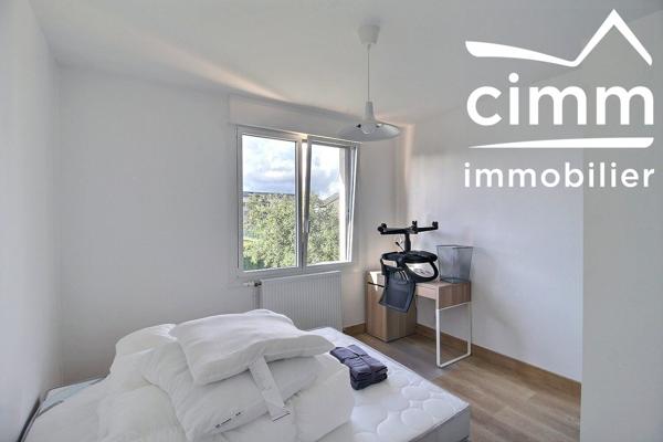 Colocation - Location à la chambre - Meublé - Dans une maison de 120 m²
