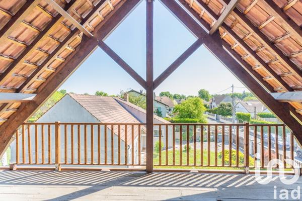 Pavillon 5 pièces de 122 m² à Yerres (91330)