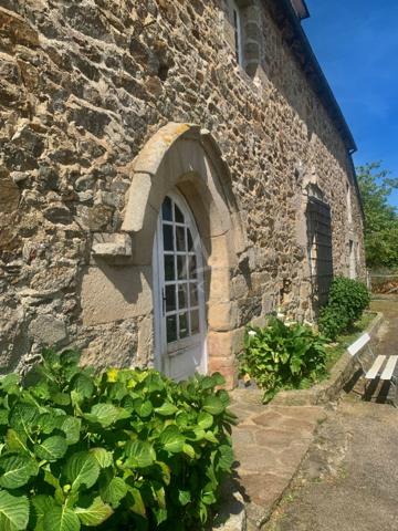Manoir 15ème sur une parcelle de 4,6ha
