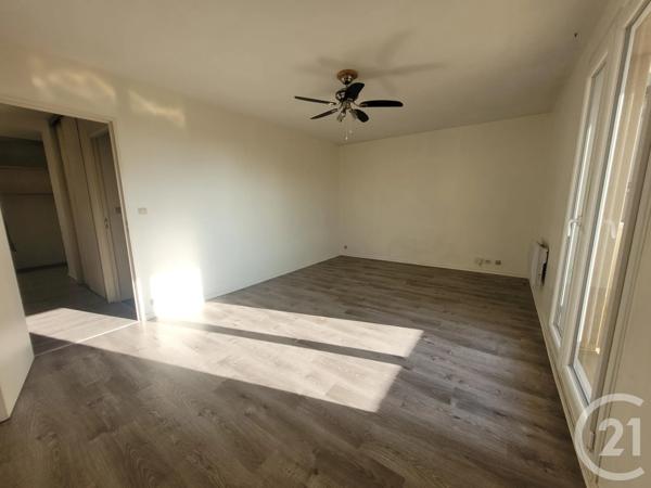 Appartement F3 à vendre  3 pièces - 72,01 m 2   LE MANS  - 72