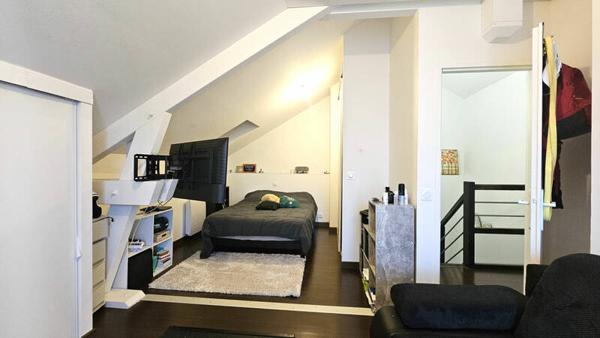Maison Tresserve -115m²  loi Carrez-  4 Ch - jardin -piscine - garage
