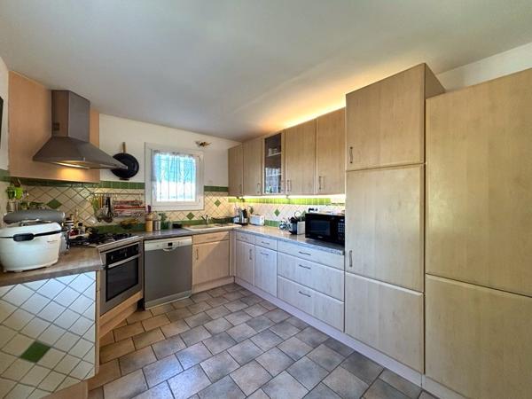 Maison 8 pièces - 250 m²