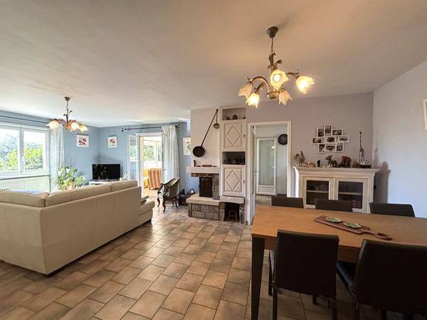 Maison 8 pièces - 250 m²