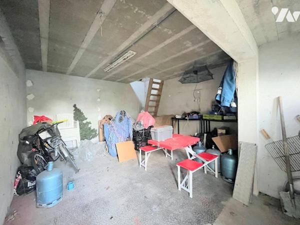 PROPRIETE A RENOVER - 2 MAISONS ET HANGAR - FOUESNANT - MOUSTERLIN