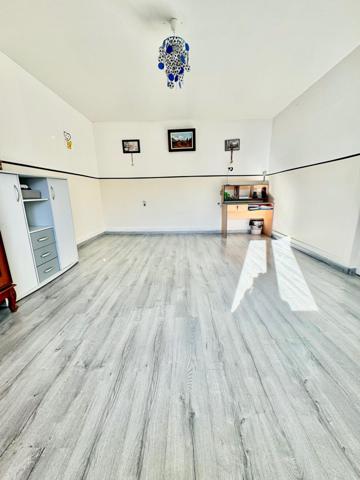 Immeuble à FIRMINY, 42700 - 136m²