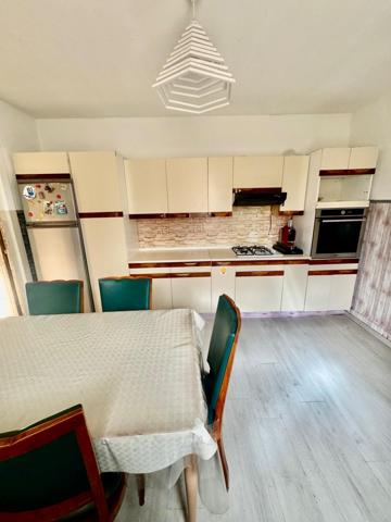 Immeuble à FIRMINY, 42700 - 136m²