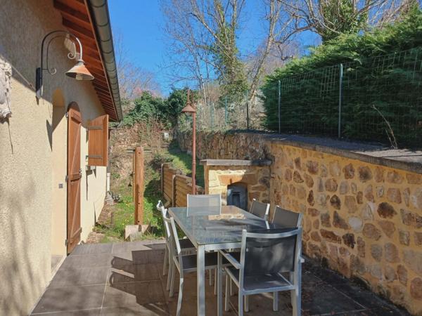 Superbe maison avec vue exceptionnelle à Vic le comte (63)