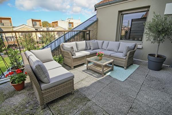 Appartement T5 de 113m² avec garage, terrasse et balcons