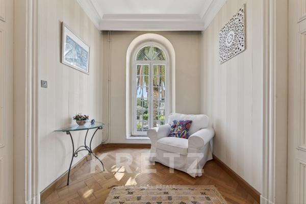 Maison de maître avec jardin arboré