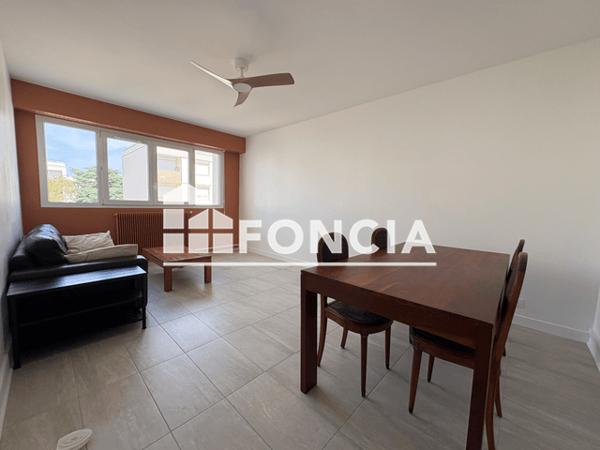 Location Appartement meublé 3 pièces 63.68 m² - Saint Benoit 86280