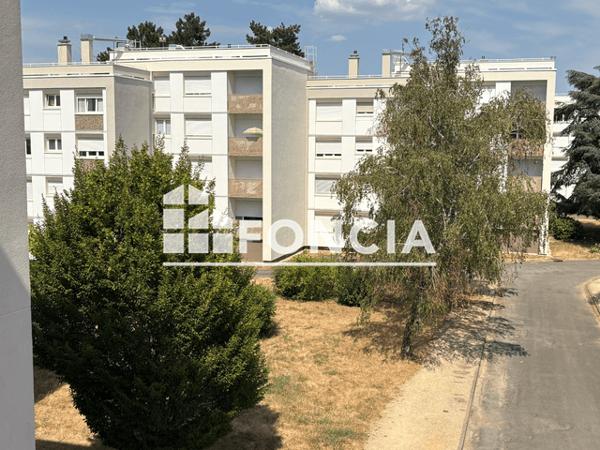 Location Appartement meublé 3 pièces 63.68 m² - Saint Benoit 86280