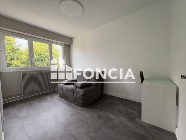 Location Appartement meublé 3 pièces 63.68 m² - Saint Benoit 86280