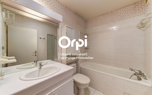 Appartement à vendre    2 pièces • 38 m2 Villeurbanne