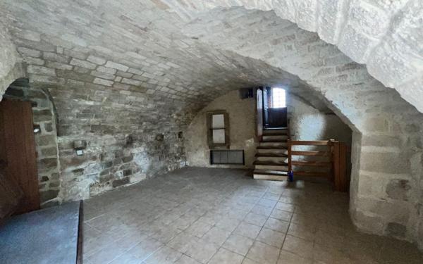 Maison à vendre    3 pièces •  Largentière