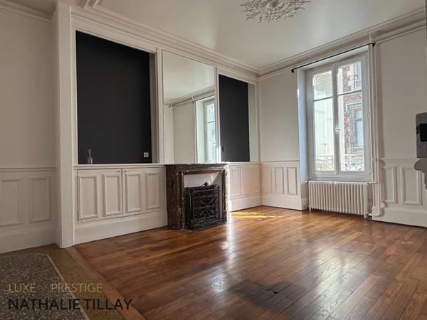 A vendre ORLEANS Dunois, maison bourgeoise avec jardin