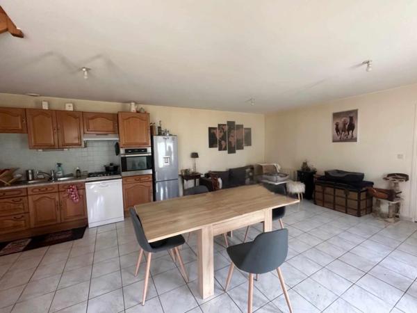 Immeuble à PONTIVY, 56300 - 225m²