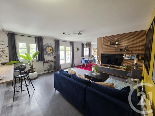 Appartement F3 à vendre  4 pièces - 95,60 m2 CRECY LA CHAPELLE - 77