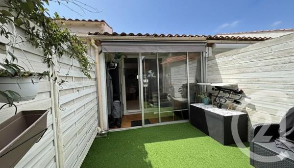 Appartement T2 à vendre  2 pièces - 26,50 m 2   JARD SUR MER  - 85
