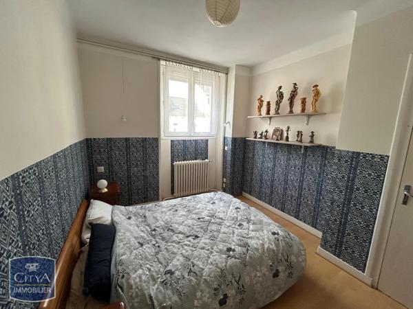 Appartement à louer 5 pièces 100.5m²